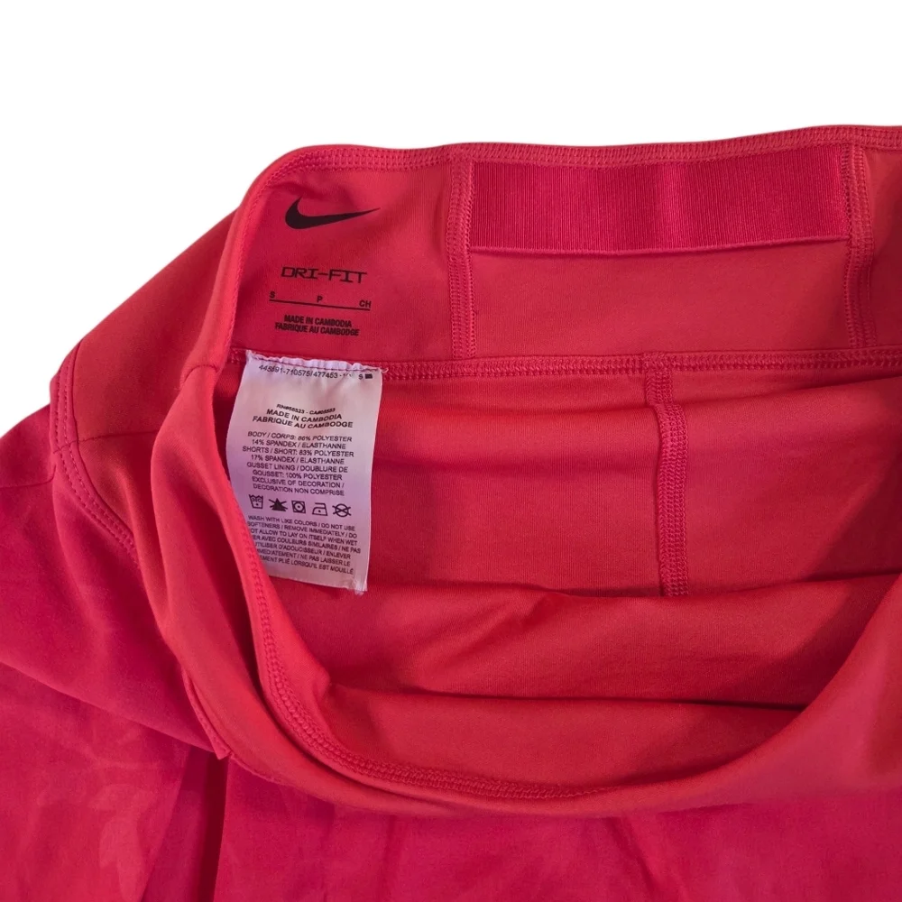 NIKE Dri Fit Club Golf Skort Pleated Floral Embossed Fusion Red Pink Small